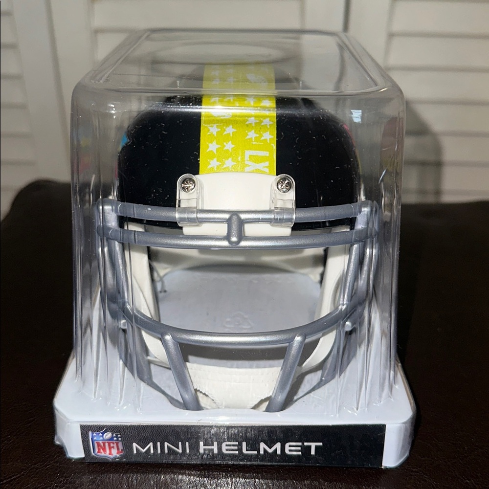 Riddell Super Bowl LX(60) Speed Mini Helmet…🏈 - Picture 2 of 5